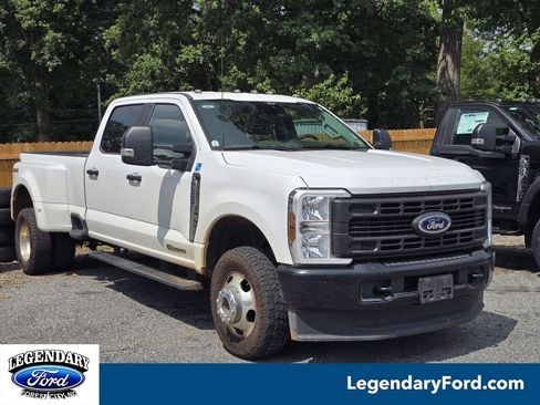 Used 2024 Ford F350 XL w/ XL Driver Assist Package AWD/4WD image 2