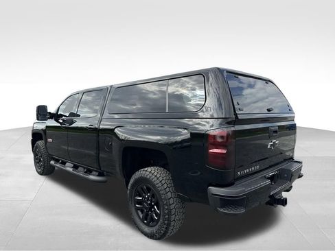 Used 2018 Chevrolet Silverado 2500 LTZ w/ Midnight Edition image 13