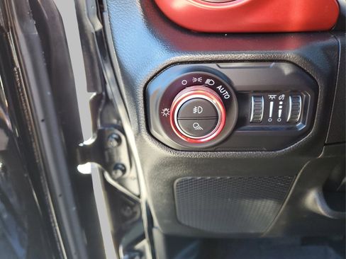 Certified 2022 Jeep Gladiator Rubicon w/ Trailer Tow Package image 27