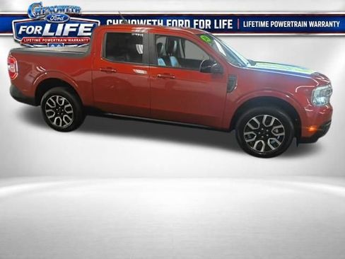 Used 2024 Ford Maverick Lariat AWD/4WD image 4