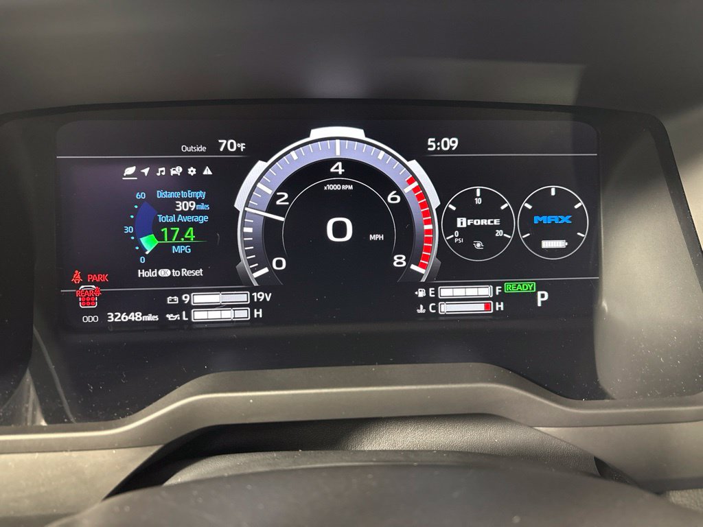 Used 2025 Toyota Sequoia SR5 w/ SR5 Premium Package AWD/4WD image 15