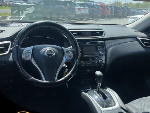 Used 2014 Nissan Rogue S AWD/4WD image 12