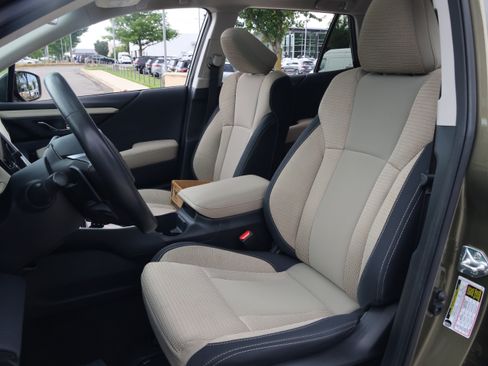 Used 2022 Subaru Outback Premium AWD/4WD image 31