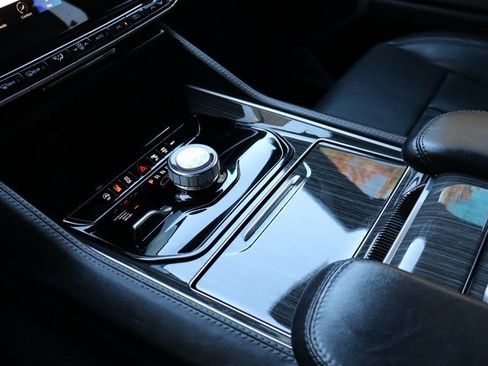 Used 2022 Jeep Wagoneer Series II image 26