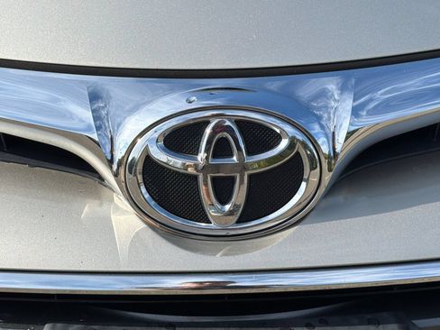 Used 2016 Toyota Avalon Limited FWD image 47