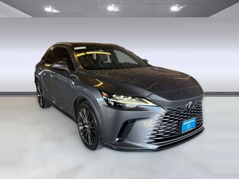 Used 2023 Lexus RX 350 Premium w/ Accessory Package image 30