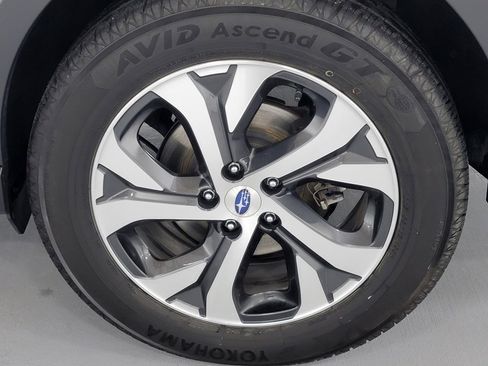 Used 2021 Subaru Outback Touring XT AWD/4WD image 11