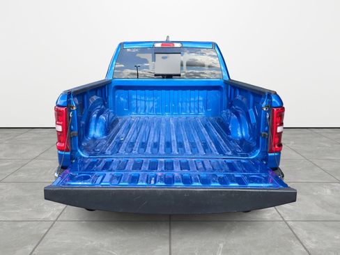Used 2025 RAM 1500 Big Horn AWD/4WD image 6