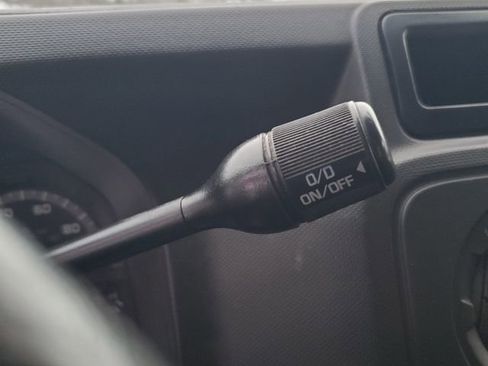 Used 2013 Ford E-350 and Econoline 350 XL image 23