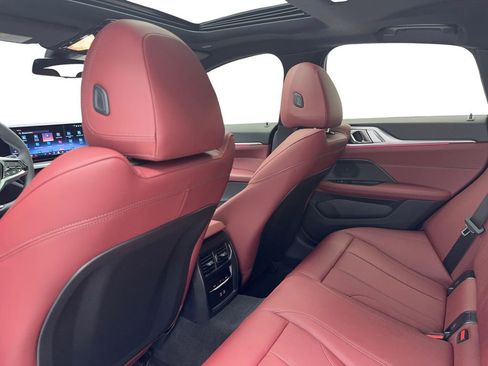 Used 2025 BMW i4 eDrive40 image 43