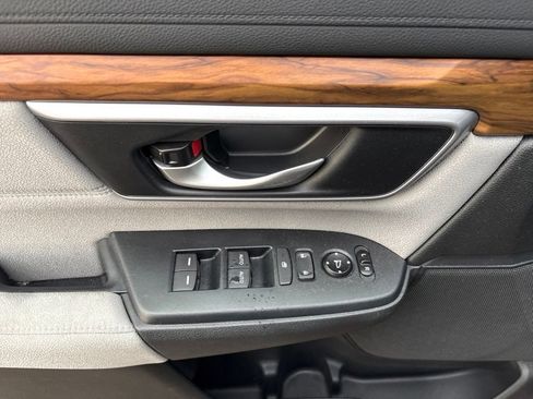 Used 2017 Honda CR-V EX image 17