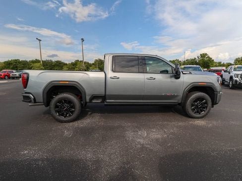 New 2026 GMC Sierra 3500 AT4 w/ AT4 Premium Plus Package AWD/4WD image 11