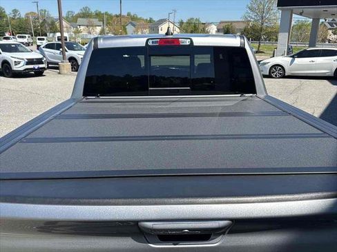 Used 2022 RAM 1500 Laramie w/ Sport Appearance Package image 9