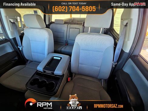 Used 2017 GMC Sierra 3500 2WD Crew Cab w/ Sierra Convenience Package image 12