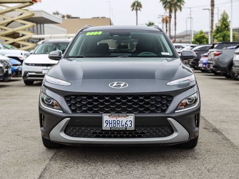 Used 2023 Hyundai Kona SEL w/ Convenience Package FWD image 2