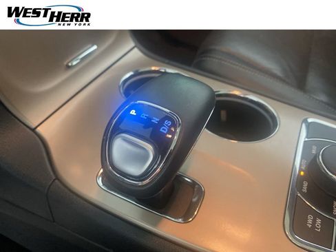 Used 2015 Jeep Grand Cherokee Limited w/ Luxury Group II image 8