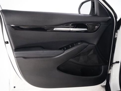 Used 2023 Kia Seltos S image 19