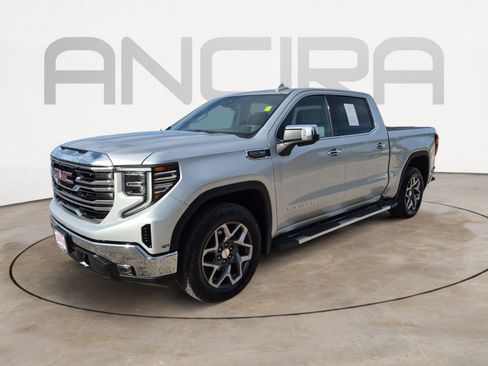 Used 2022 GMC Sierra 1500 SLT AWD/4WD image 5