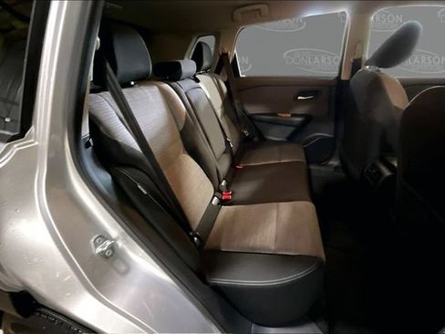 Used 2023 Nissan Rogue SV AWD/4WD image 16