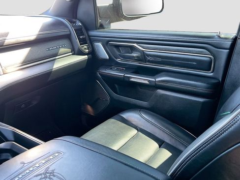 Used 2021 RAM 1500 Limited AWD/4WD image 25