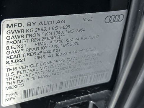 New 2025 Audi SQ5 Premium Plus image 27