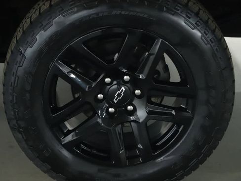 Used 2024 Chevrolet Silverado 1500 RST image 38