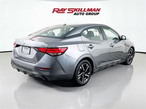 Used 2024 Nissan Sentra SV image 7