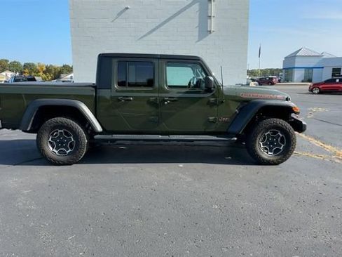 Used 2023 Jeep Gladiator Mojave w/ Cold Weather Group image 10