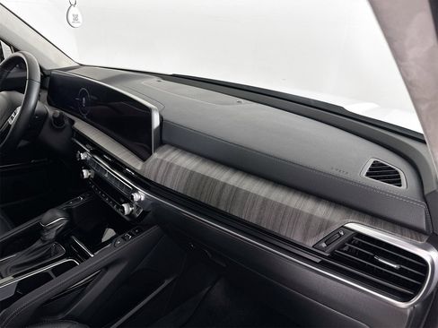 Used 2024 Kia Telluride SX Prestige image 31