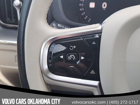 Certified 2024 Volvo XC60 B5 Core w/ Protection Package Premier AWD/4WD image 22