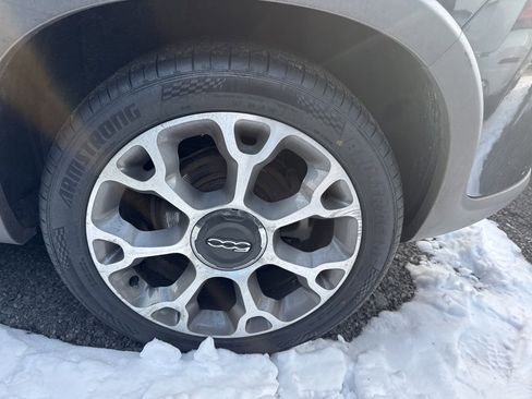 Used 2014 FIAT 500L Trekking w/ Popular Equipment Group image 12