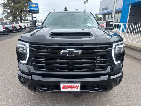 Used 2024 Chevrolet Silverado 2500 LTZ w/ LTZ Plus Package AWD/4WD image 8