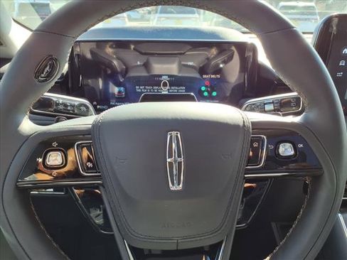 New 2025 Lincoln Aviator Reserve w/ Equipment Group 201A image 12