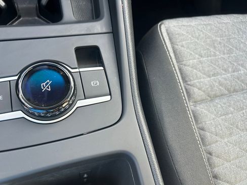 Used 2025 Volkswagen Tiguan S w/ 18" Wheel Package image 52