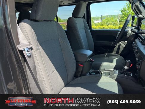 Used 2025 Jeep Wrangler Unlimited Sport S 4xe AWD/4WD image 25