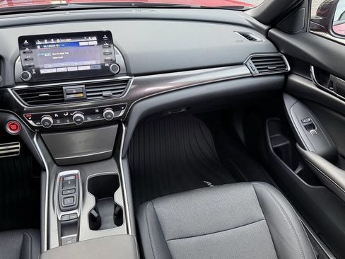Used 2021 Honda Accord Sport image 23