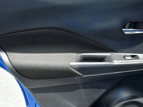 Used 2024 Nissan Kicks SV image 11