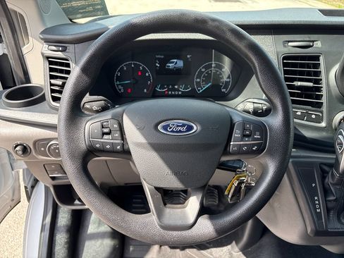 Certified 2025 Ford Transit 250 Low Roof w/ Exterior Upgrade Package RWD image 16