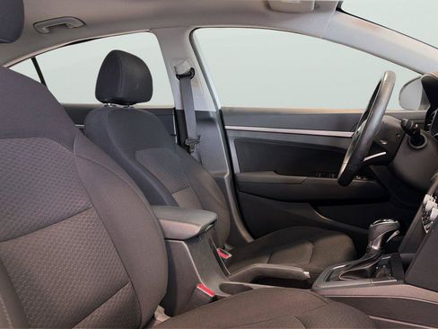 Used 2020 Hyundai Elantra Value Edition w/ Cargo Package (C1) FWD image 14