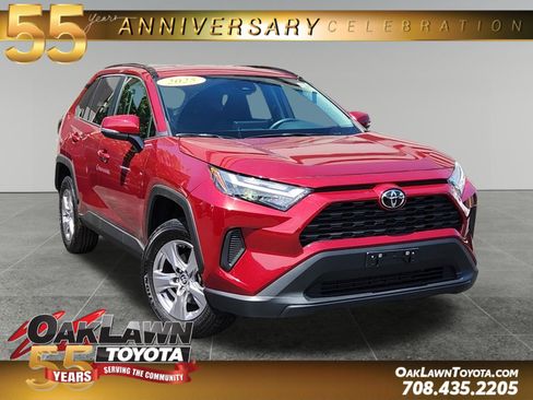 Certified 2025 Toyota RAV4 XLE AWD/4WD image 1