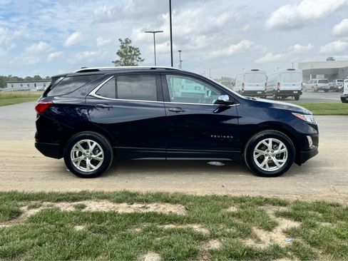 Used 2020 Chevrolet Equinox Premier FWD image 9