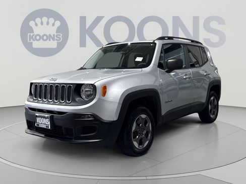 Used 2017 Jeep Renegade Sport w/ Power & Air Group AWD/4WD image 5