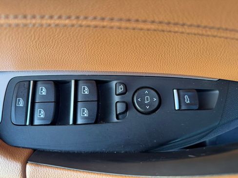 Used 2019 BMW X3 xDrive30i w/ Premium Package image 22