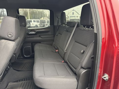 Used 2023 GMC Sierra 1500 Elevation image 13