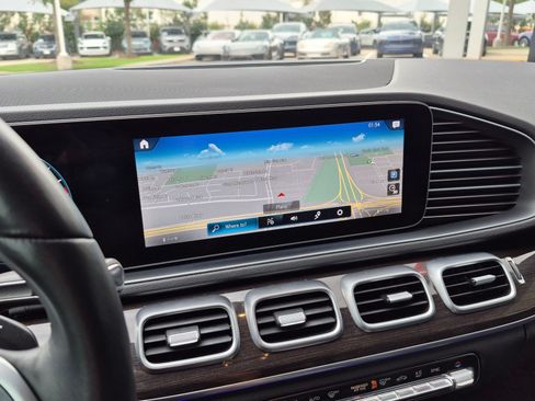 Used 2020 Mercedes-Benz GLE 450 4MATIC image 17