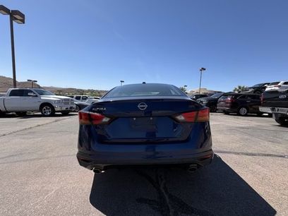 Used 2024 Nissan Altima 2.5 SR