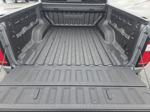 New 2026 GMC Canyon Elevation w/ Convenience Package image 19