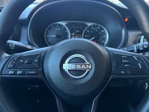 Certified 2025 Nissan Kicks Play S FWD image 27