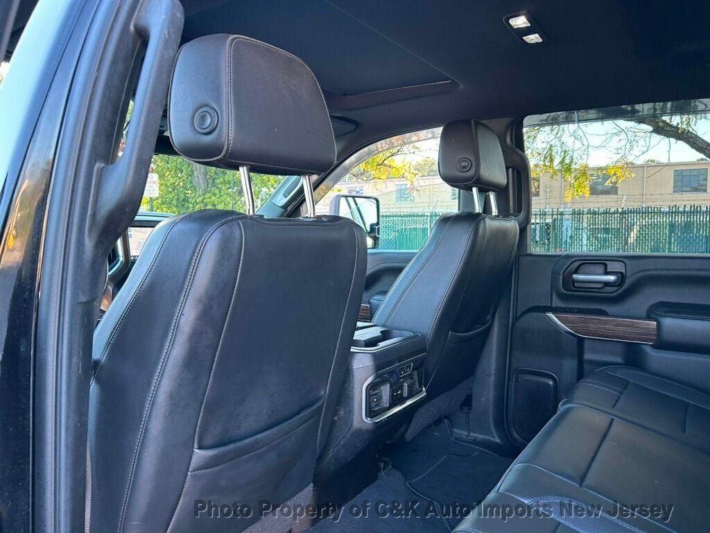 Used 2021 Chevrolet Silverado 2500 High Country w/ Technology Package AWD/4WD image 34