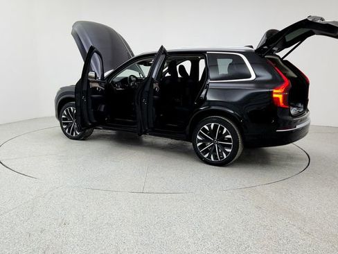 New 2026 Volvo XC90 B6 Plus w/ Protection Package image 12